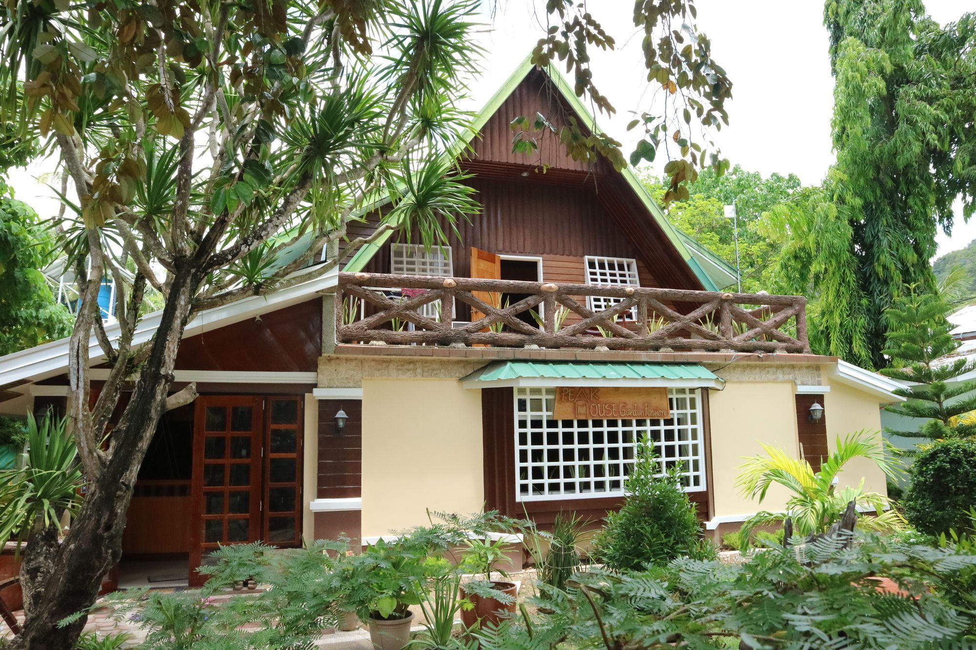 Peak House Garden Pension El Nido Εξωτερικό φωτογραφία